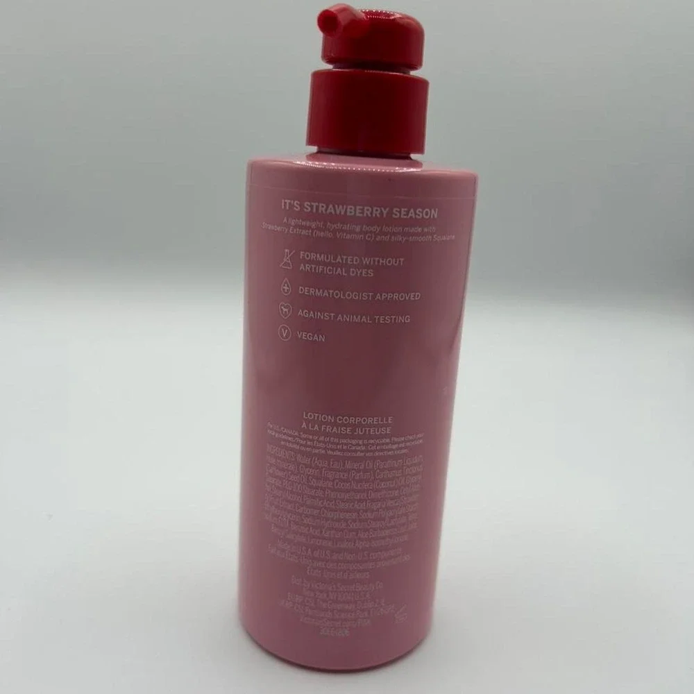 Victoria's Secret Pink Juicy Strawberry Body Lotion 12 Fl Oz .